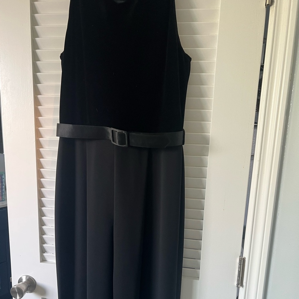 Velvet and chiffon black pantsuit.